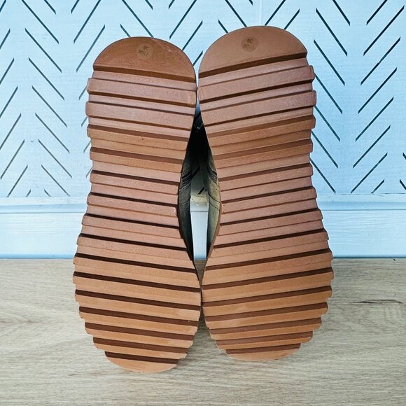 ⭐Lucky Brand Womens Suede Ankle Boots 7.5 Chameli Leather Platform Beige Booties - Picture 6 of 8